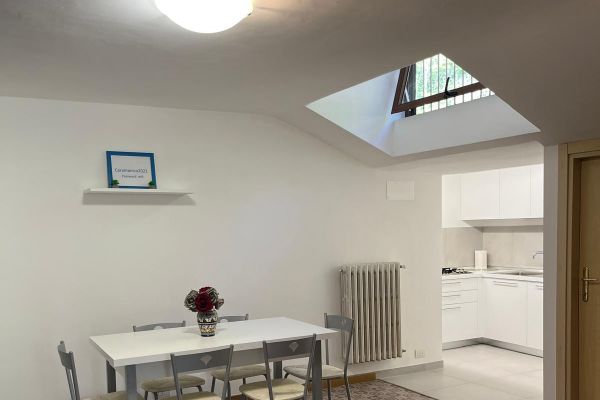 amoroso-affittacamere-31446DF34-6F2B-3E19-9DA9-91B13A96C9E7.jpg